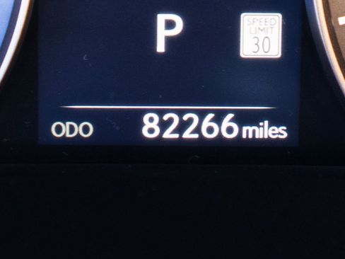 Used 2021 Lexus RX 450h AWD w/ Luxury Package image 27