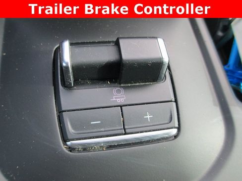 Certified 2023 GMC Sierra 1500 AT4 w/ AT4 Premium Package image 19