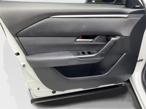 Used 2024 MAZDA CX-50 AWD 2.5 S w/ Cargo Package image 32