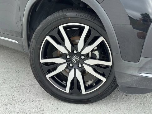 Used 2022 Honda Pilot Touring image 8