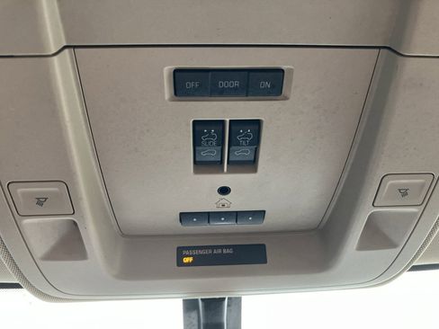 Used 2018 GMC Sierra 1500 SLT w/ SLT Premium Package image 28