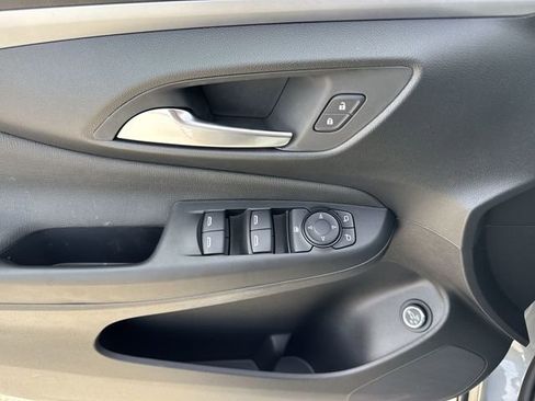 New 2026 Buick Envista Preferred w/ Convenience II Package image 13