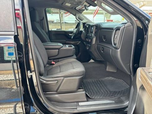 Used 2019 Chevrolet Silverado 1500 LT w/ All-Star Edition image 37