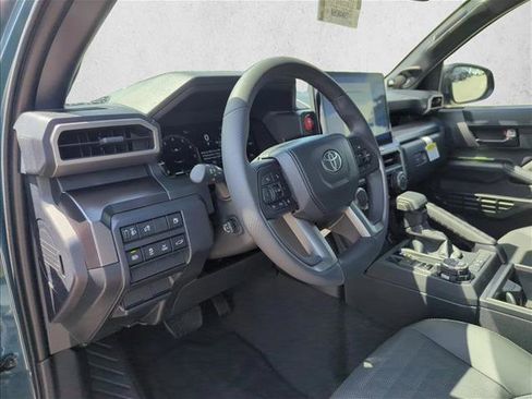 New 2026 Toyota 4Runner TRD Off-Road Premium AWD/4WD image 15