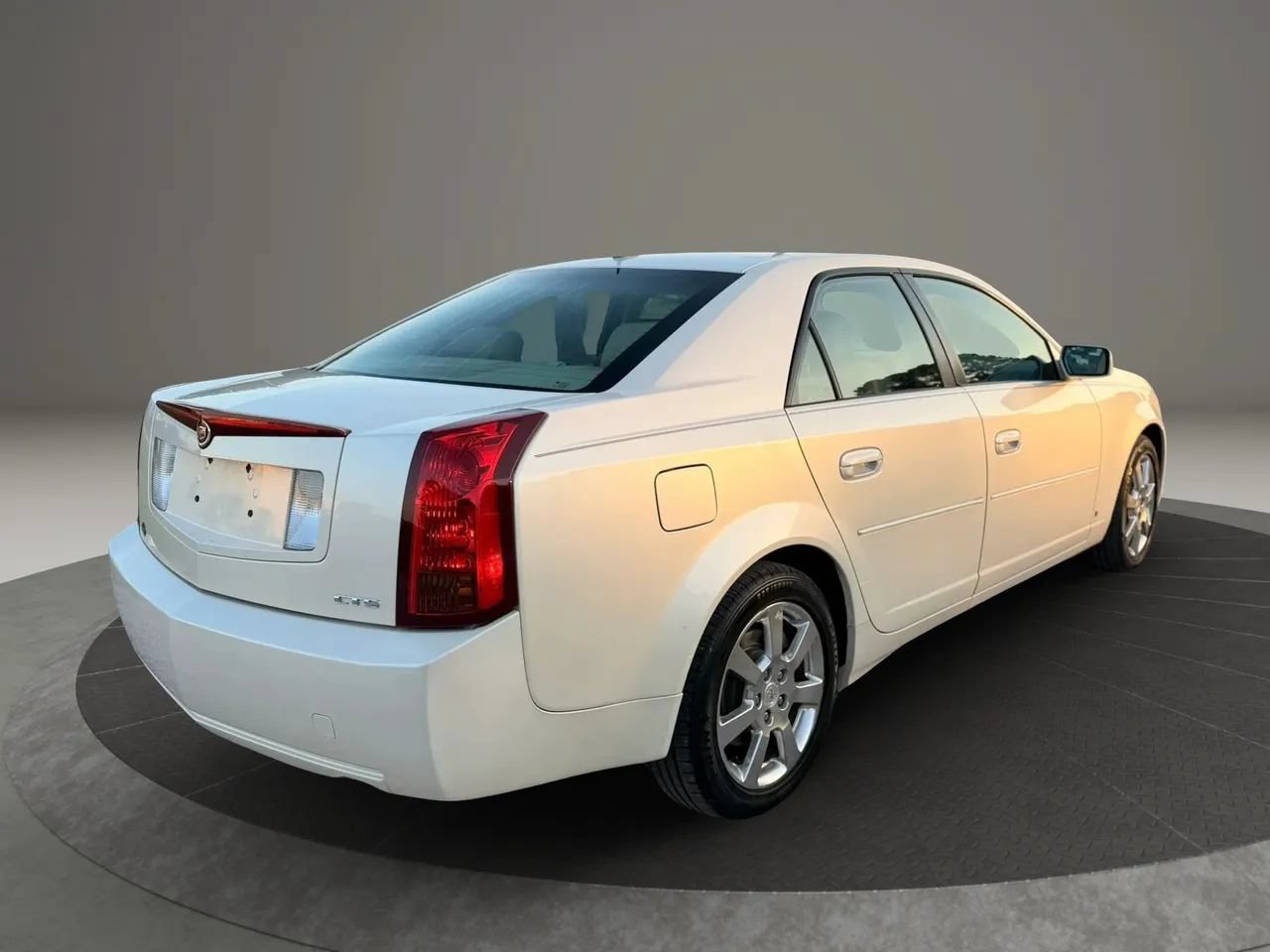 Used 2007 Cadillac CTS 3.6 w/ Bose Edition RWD image 7