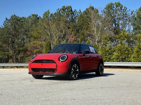 New 2026 MINI Cooper 4-Door Hardtop FWD image 14