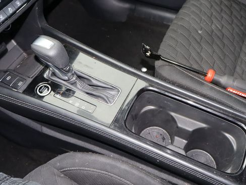 Used 2022 Nissan Kicks SV FWD image 24