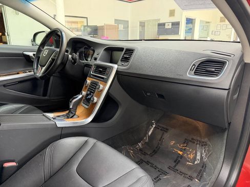 Used 2016 Volvo S60 T5 Premier FWD image 18