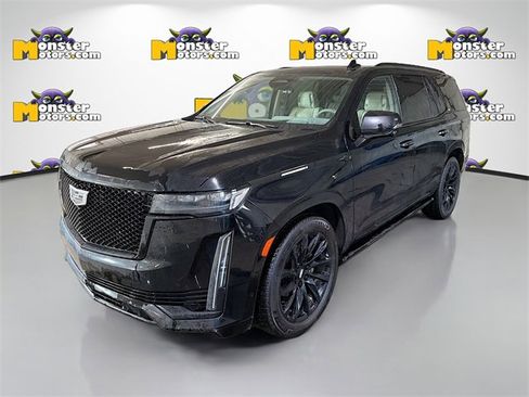 Used 2024 Cadillac Escalade Sport Platinum image 1