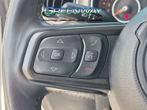Used 2023 Jeep Gladiator Sport AWD/4WD image 22