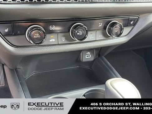 Used 2024 Honda HR-V Sport image 15
