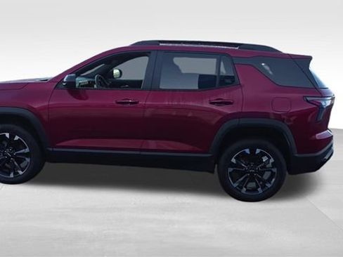 Certified 2025 Chevrolet Equinox RS w/ Safety and Technology Package FWD image 9
