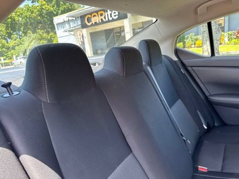 Used 2025 Nissan Sentra SV FWD image 15