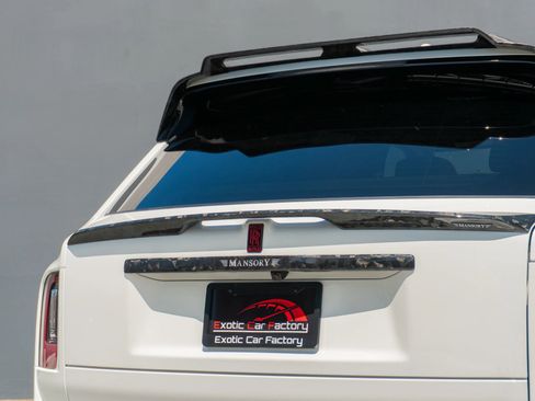 Used 2026 Rolls-Royce Cullinan AWD/4WD image 53