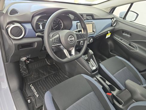 New 2025 Nissan Versa SV image 15