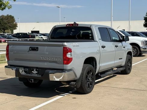 Used 2020 Toyota Tundra SR5 RWD image 4