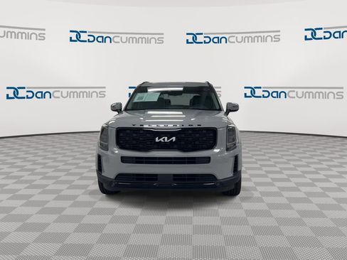Used 2022 Kia Telluride EX w/ EX Premium Package AWD/4WD image 3