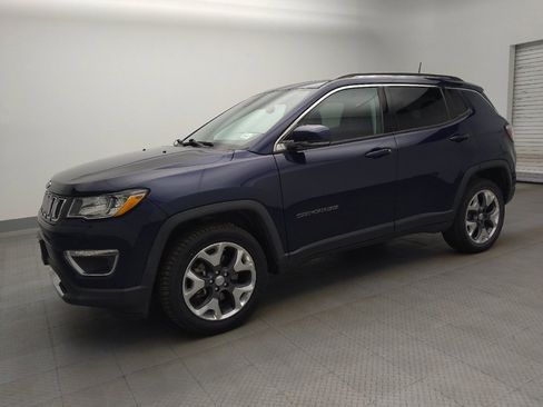 Used 2019 Jeep Compass Limited w/ Safety & Security Group AWD/4WD image 2