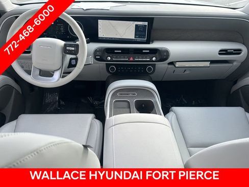 Used 2026 Hyundai Palisade SEL Premium FWD image 15