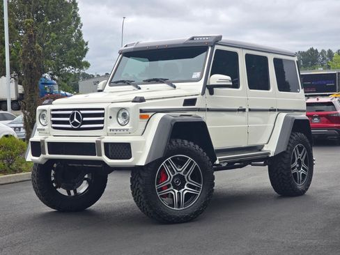 Used 2018 Mercedes-Benz G 550 Squared image 3