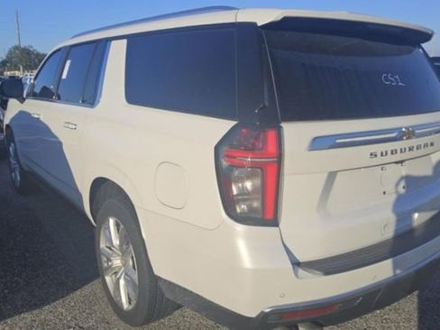 Used 2024 Chevrolet Suburban High Country image 4