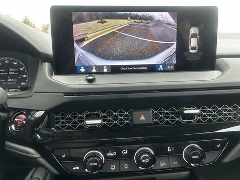 Used 2025 Honda Accord EX-L image 17