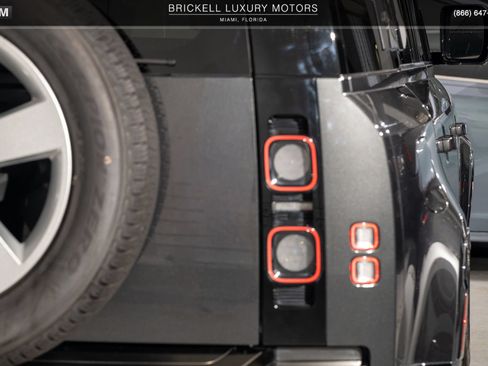 Used 2024 Land Rover Defender 110 X AWD/4WD image 56