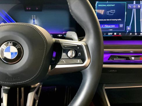 Certified 2023 BMW 760i xDrive image 25