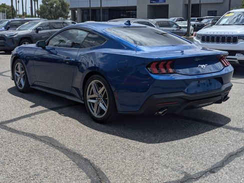 Certified 2024 Ford Mustang Coupe RWD image 4
