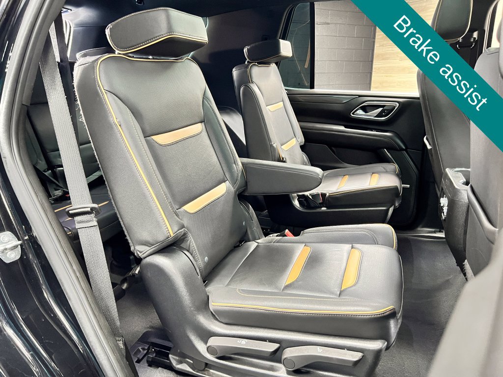 Used 2023 GMC Yukon AT4 AWD/4WD image 16