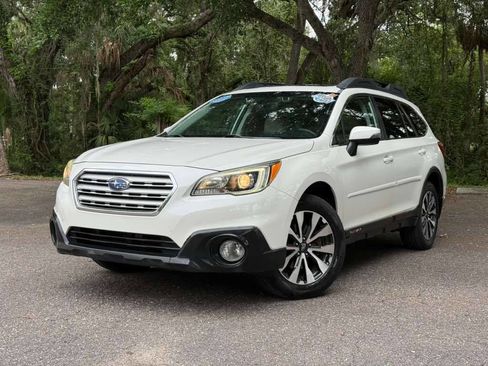 Used 2015 Subaru Outback 2.5i Limited AWD/4WD image 1
