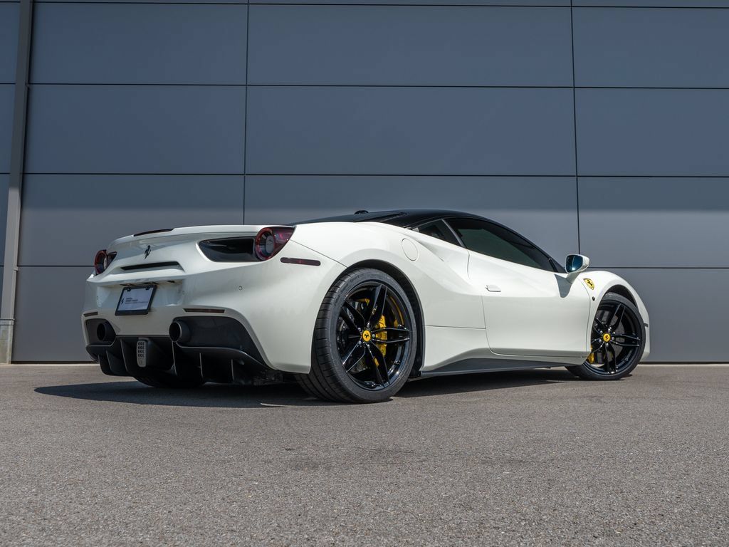 Certified 2018 Ferrari 488 GTB RWD image 6