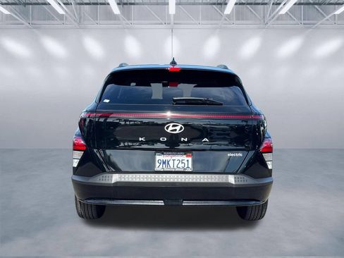 Used 2024 Hyundai Kona SEL FWD image 5