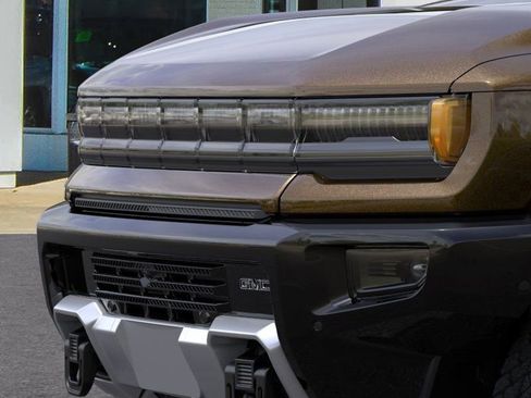 New 2025 GMC Hummer EV 3X image 13
