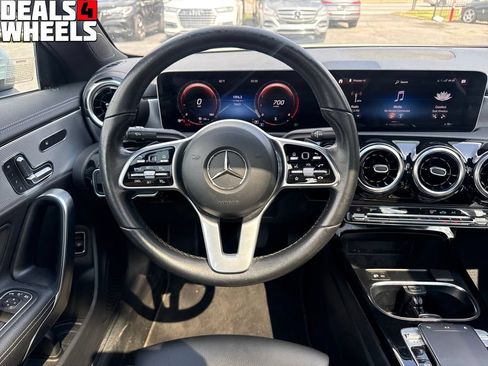 Used 2020 Mercedes-Benz CLA 250 4MATIC image 13