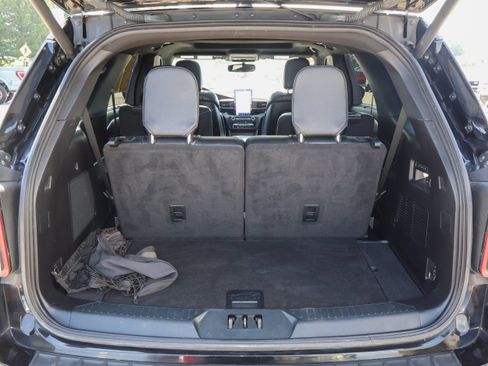 Used 2020 Ford Explorer ST w/ ST Street Pack AWD/4WD image 8