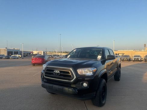 Used 2021 Toyota Tacoma SR5 image 6