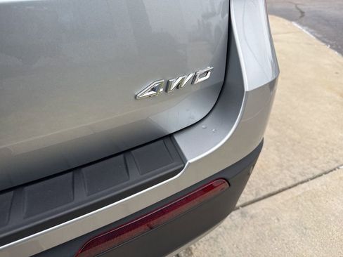 New 2025 Ford Explorer Active w/ Active Comfort Package image 36