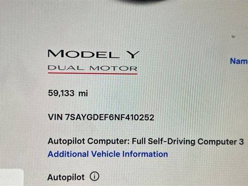 Used 2022 Tesla Model Y Performance image 8