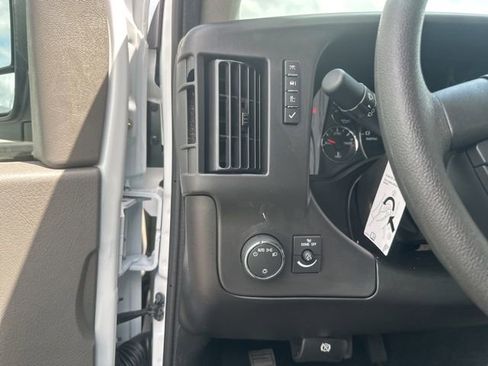 New 2026 Chevrolet Express 2500 w/ Communications Package RWD image 17