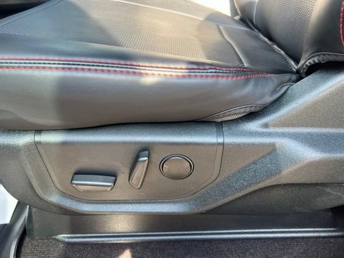 Used 2020 Ford F150 XLT w/ Equipment Group 302A Luxury AWD/4WD image 21