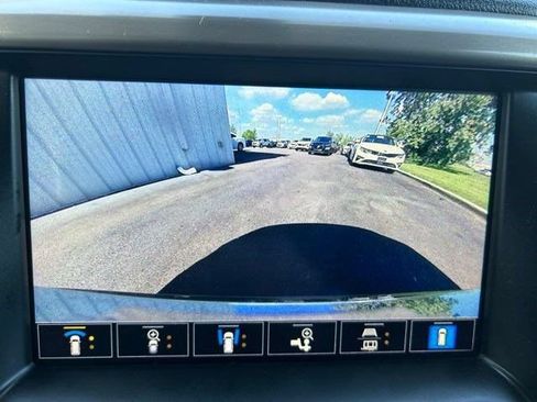 Used 2021 GMC Acadia Denali w/ Denali Technology Package FWD image 36