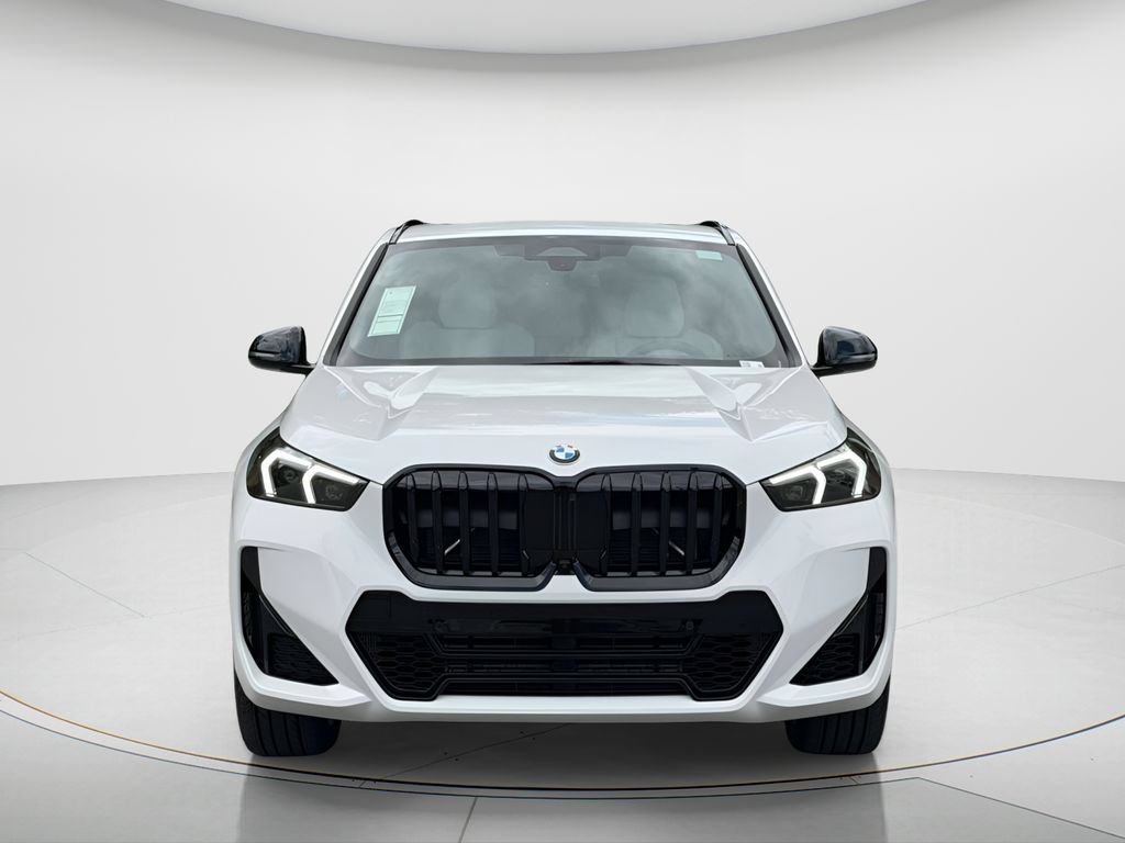 New 2026 BMW X1 xDrive28i w/ Technology Package AWD/4WD image 2