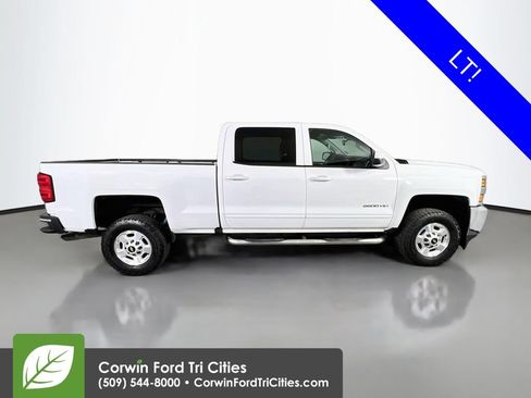 Used 2016 Chevrolet Silverado 2500 LT AWD/4WD image 17