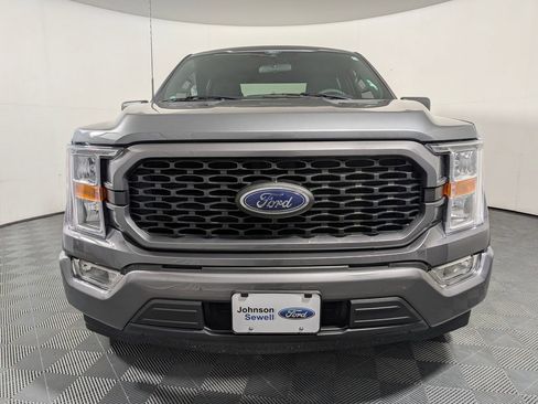 Used 2021 Ford F150 XL w/ STX Appearance Package RWD image 3