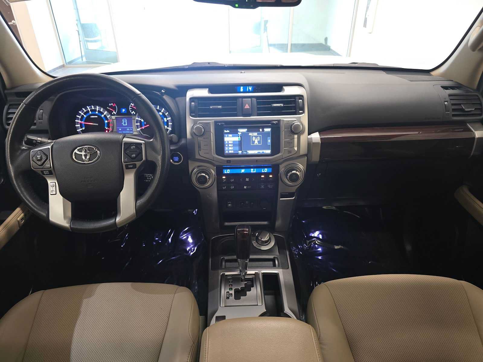 Used 2015 Toyota 4Runner Limited AWD/4WD image 10