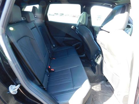 Used 2026 BMW X3 xDrive30 w/ Premium Package image 5