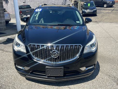 Used 2017 Buick Enclave Leather AWD/4WD image 3