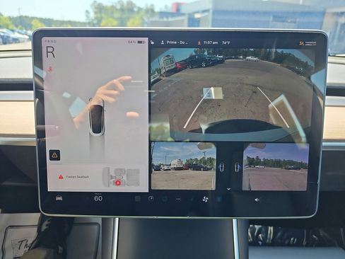 Used 2020 Tesla Model 3 Standard Range Plus RWD image 24