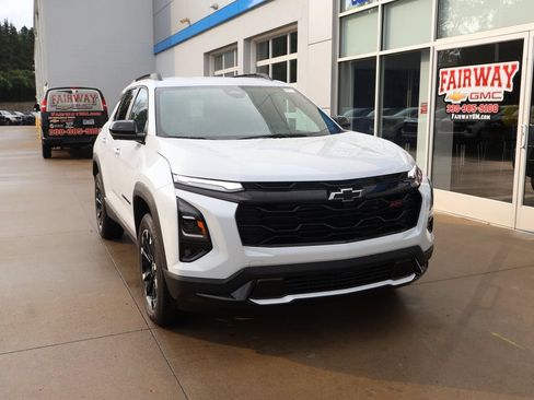 New 2027 Chevrolet Equinox RS w/ Safety and Technology Package AWD/4WD image 2